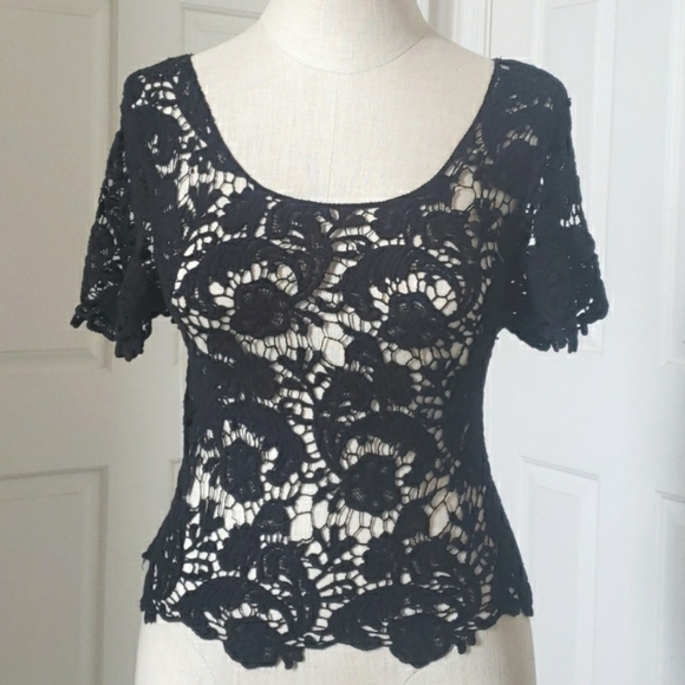 Vintage 90s Black Floral Guipure Lace Blouse Scalloped Hem Grunge Cottagecore S - Picture 3 of 10